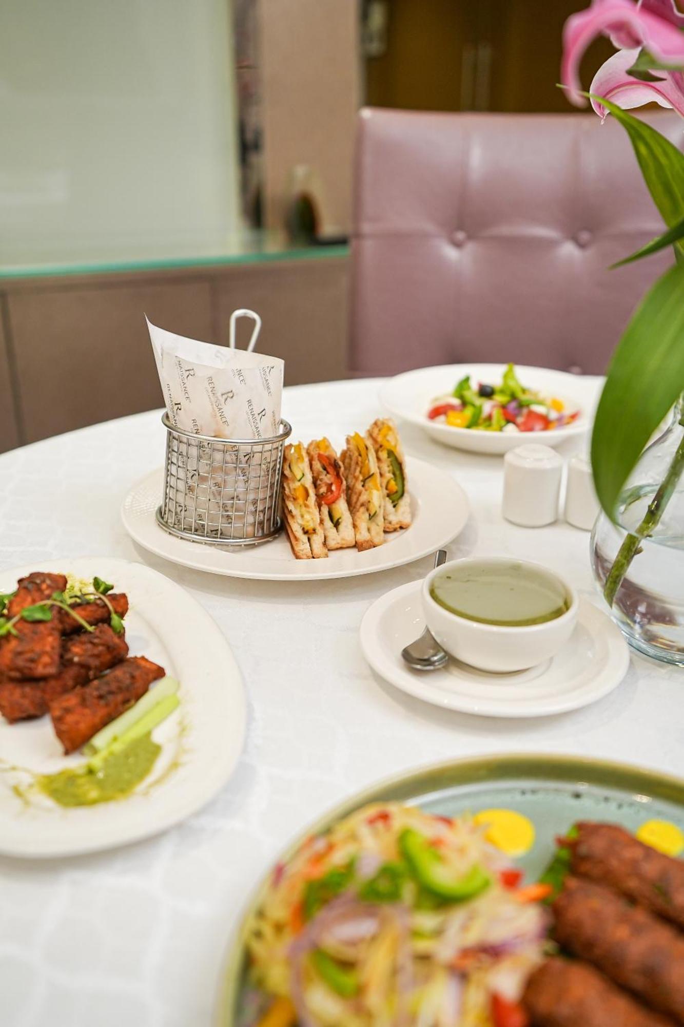 Renaissance Lucknow Hotel, Gomti Nagar Luaran gambar
